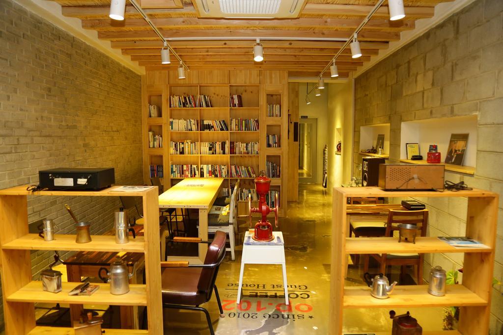Op 102 Guesthouse Gyeongju Esterno foto